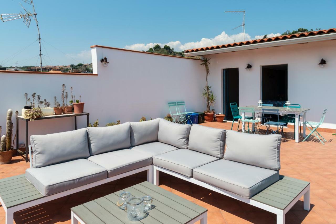 Appartamento La terrazza dei Normanni Aci Castello Esterno foto