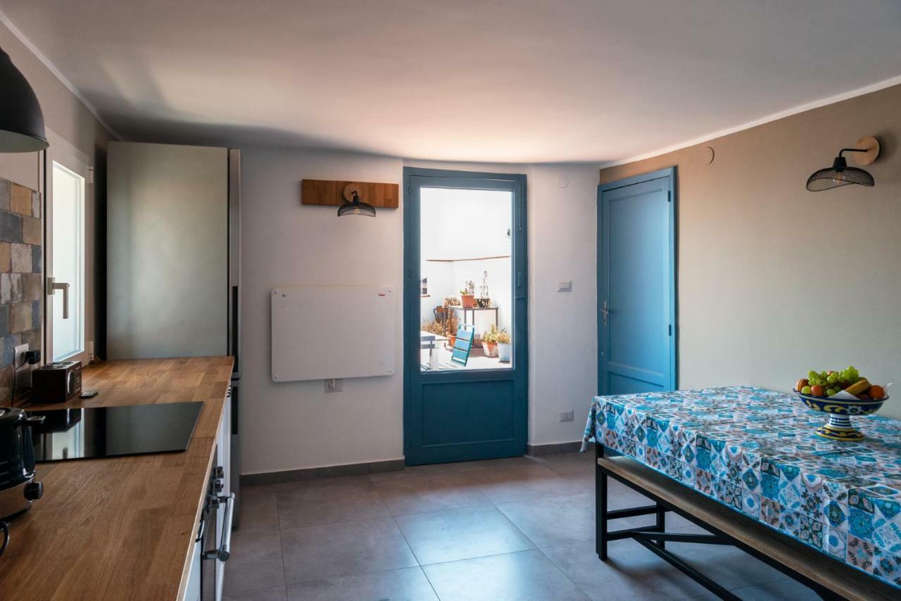 Appartamento La terrazza dei Normanni Aci Castello Esterno foto